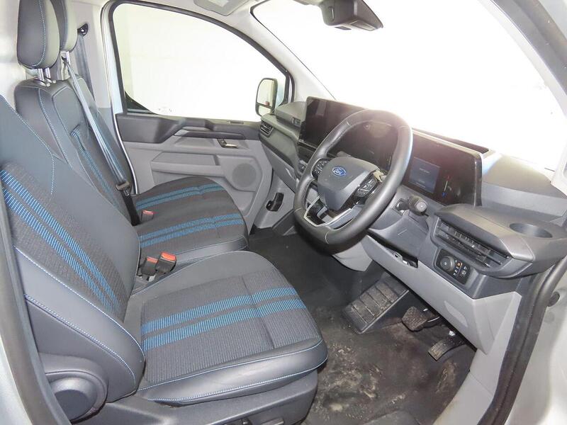 Ford E-Transit Custom 320 65kWh Sport Auto L1 H1 5dr - U808