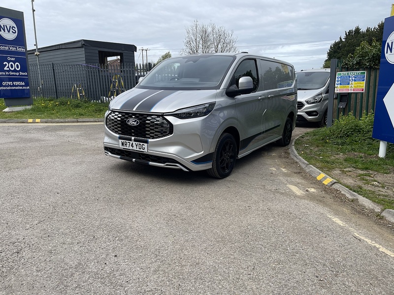 Ford E-Transit Custom 320 65kWh Sport Auto L1 H1 5dr - U808