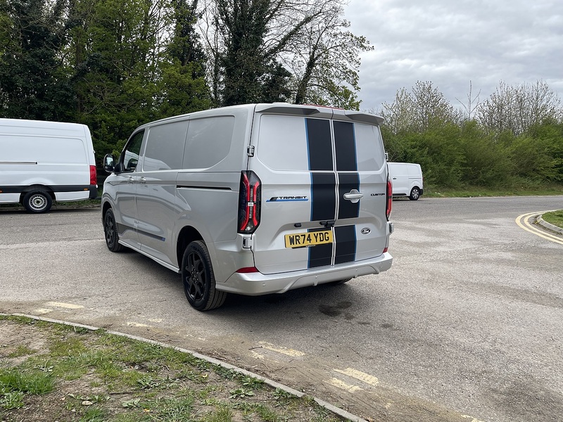 Ford E-Transit Custom 320 65kWh Sport Auto L1 H1 5dr - U808