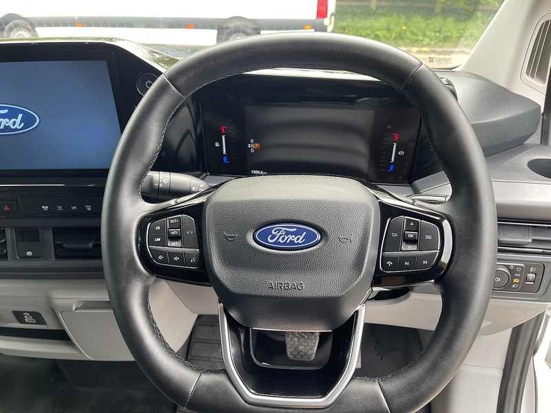 Ford E-Transit Custom 320 65kWh Sport Auto L1 H1 5dr - U808