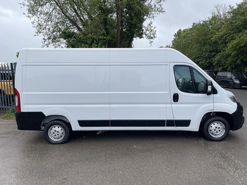 Vauxhall Movano 2.2 CDTi 3500 BiTurbo Prime FWD L3 H2 Euro 6 (s/s) 5dr - U810