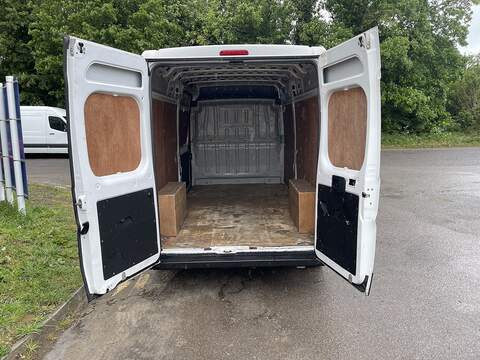 Vauxhall Movano 2.2 CDTi 3500 BiTurbo Prime FWD L3 H2 Euro 6 (s/s) 5dr - U810