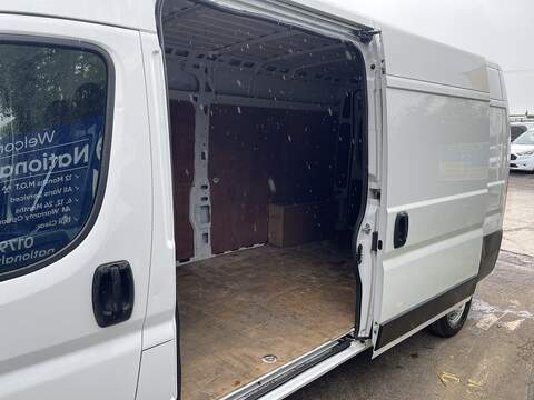 Vauxhall Movano 2.2 CDTi 3500 BiTurbo Prime FWD L3 H2 Euro 6 (s/s) 5dr - U810