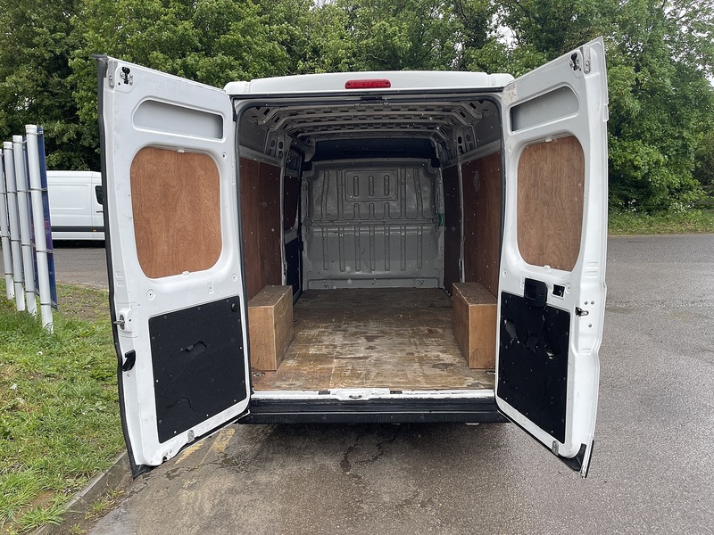 Vauxhall Movano 2.2 CDTi 3500 BiTurbo Prime FWD L3 H2 Euro 6 (s/s) 5dr - U810