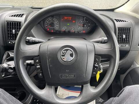 Vauxhall Movano 2.2 CDTi 3500 BiTurbo Prime FWD L3 H2 Euro 6 (s/s) 5dr - U810