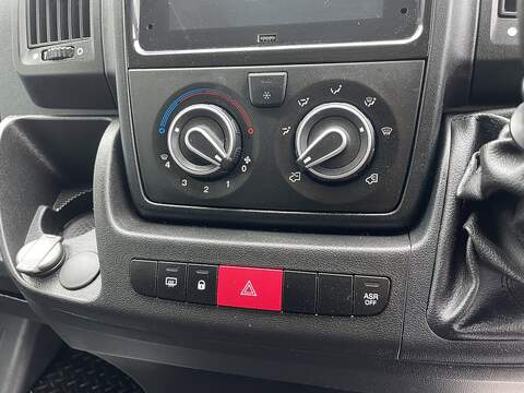 Vauxhall Movano 2.2 CDTi 3500 BiTurbo Prime FWD L3 H2 Euro 6 (s/s) 5dr - U810