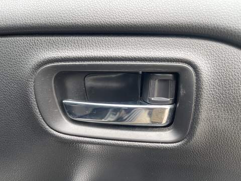 Mitsubishi L200 2.2 DI-D DC Barbarian X Auto 4WD Euro 6 (s/s) 4dr - U811