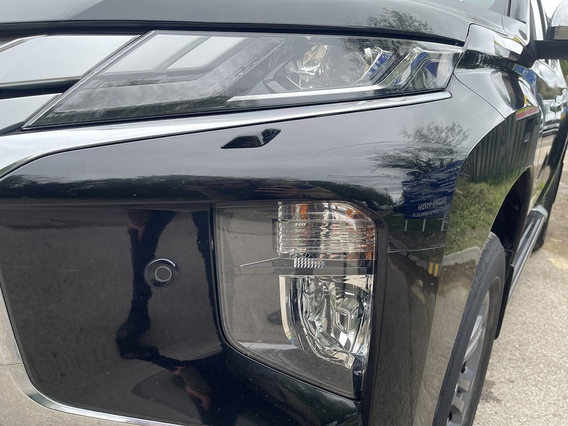 Mitsubishi L200 2.2 DI-D DC Barbarian X Auto 4WD Euro 6 (s/s) 4dr - U811