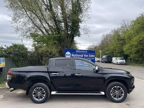 Mitsubishi L200 2.2 DI-D DC Barbarian X Auto 4WD Euro 6 (s/s) 4dr - U811