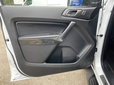Ford Ranger 2.0 EcoBlue Wildtrak Auto 4WD Euro 6 (s/s) 4dr - U813