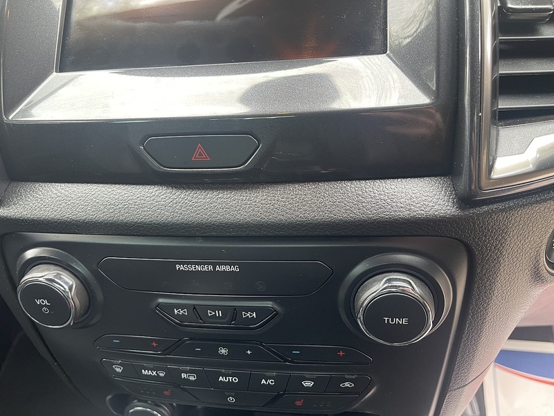 Ford Ranger 2.0 EcoBlue Wildtrak Auto 4WD Euro 6 (s/s) 4dr - U814