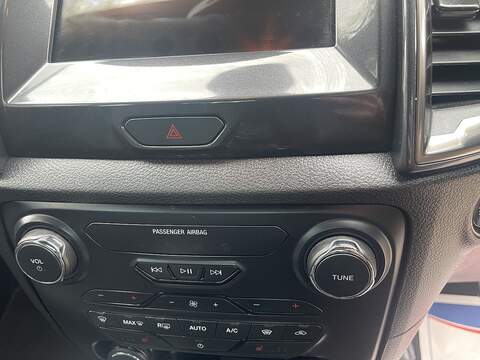 Ford Ranger 2.0 EcoBlue Wildtrak Auto 4WD Euro 6 (s/s) 4dr - U814