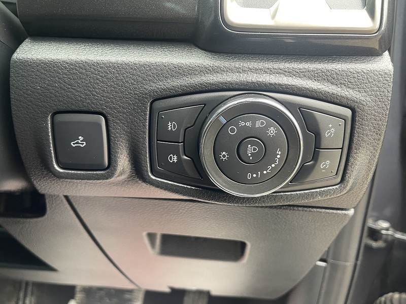 Ford Ranger 2.0 EcoBlue Wildtrak Auto 4WD Euro 6 (s/s) 4dr - U814