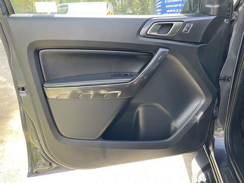 Ford Ranger 2.0 EcoBlue Wildtrak Auto 4WD Euro 6 (s/s) 4dr - U819