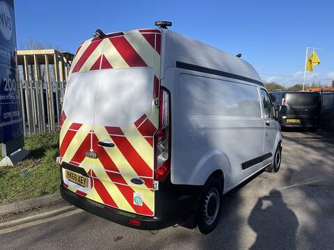 Ford Transit Custom 2.0 320 EcoBlue Panel Van 5dr Diesel Manual L2 H2 Euro 6 (130 ps) - U824