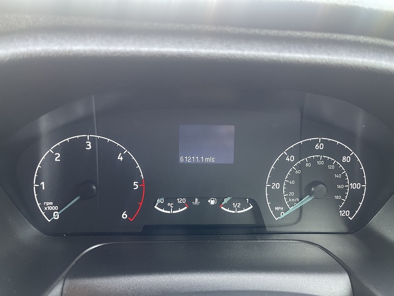 Ford Transit Custom 2.0 320 EcoBlue Panel Van 5dr Diesel Manual L2 H2 Euro 6 (130 ps) - U824