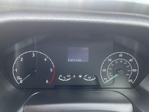 Ford Transit Custom 2.0 320 EcoBlue Panel Van 5dr Diesel Manual L2 H2 Euro 6 (130 ps) - U824