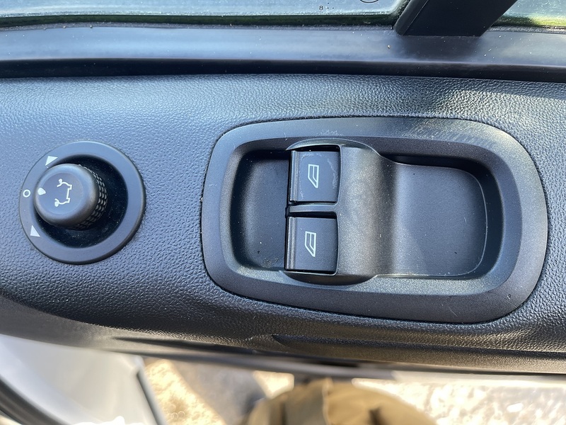 Ford Transit Custom 2.0 320 EcoBlue Panel Van 5dr Diesel Manual L2 H2 Euro 6 (130 ps) - U824