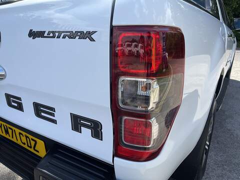 Ford Ranger 2.0 EcoBlue Wildtrak Auto 4WD Euro 6 (s/s) 4dr - U825
