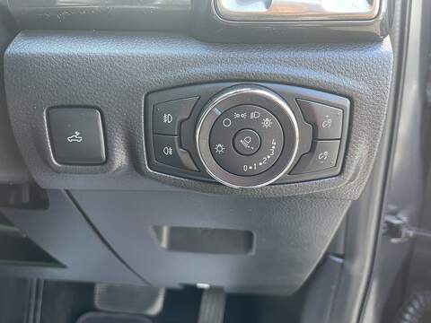 Ford Ranger 2.0 EcoBlue Wildtrak Auto 4WD Euro 6 (s/s) 4dr - U826
