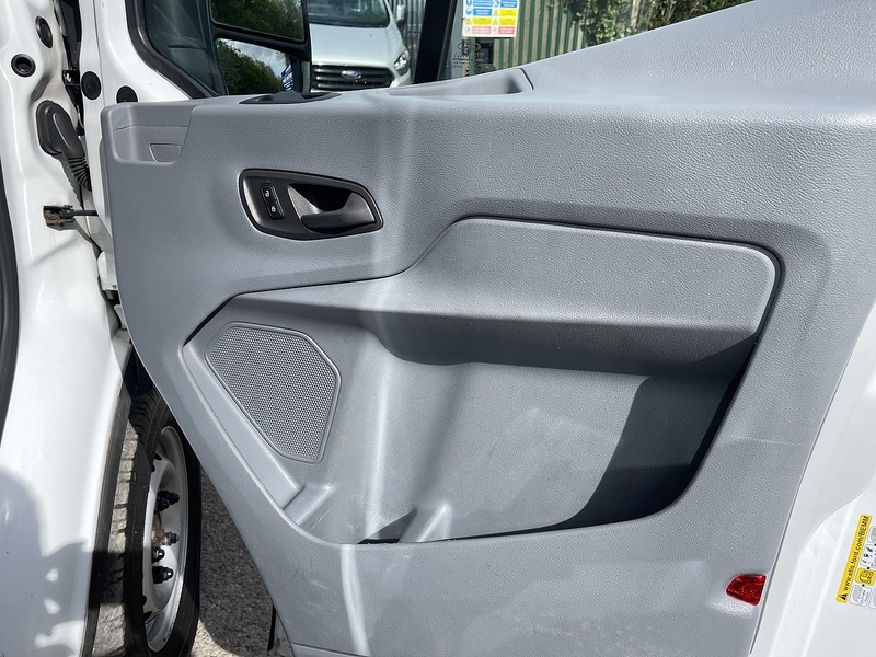 Ford Transit 2.0 350 EcoBlue Crew Van FWD L3 H2 Euro 6 6dr - U831