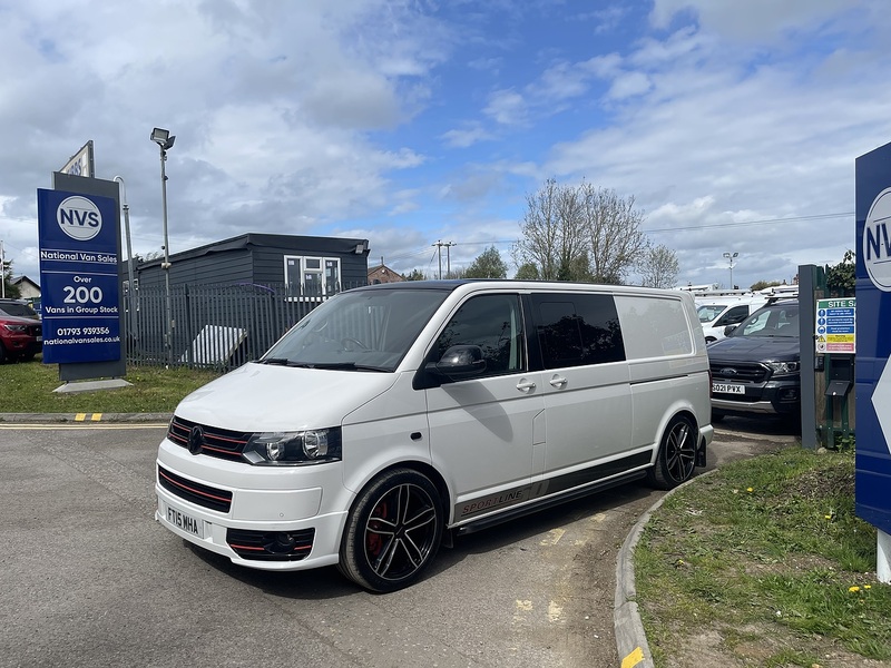 Volkswagen Transporter Sportline Transporter Sportline Sportline T32 Combi Van 1 Manual Diesel - U832