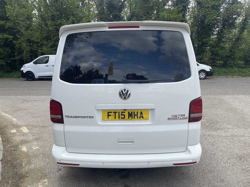 Volkswagen Transporter Sportline Transporter Sportline Sportline T32 Combi Van 1 Manual Diesel - U832