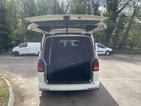 Volkswagen Transporter Sportline Transporter Sportline Sportline T32 Combi Van 1 Manual Diesel - U832