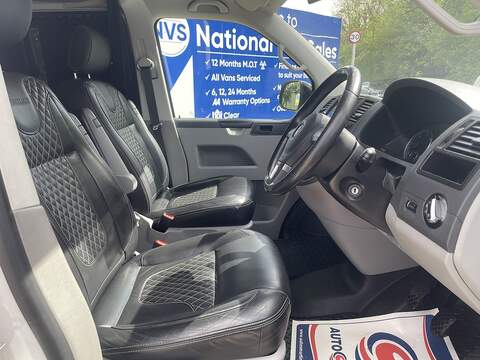 Volkswagen Transporter Sportline Transporter Sportline Sportline T32 Combi Van 1 Manual Diesel - U832
