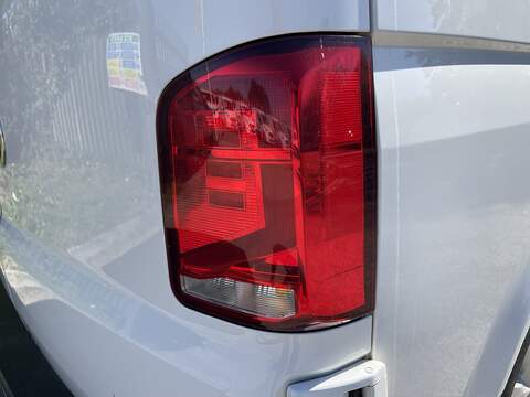 Volkswagen Transporter 2.0 TDI T28 Highline FWD SWB Euro 6 (s/s) 5dr - U833