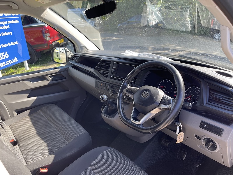 Volkswagen Transporter 2.0 TDI T28 Highline FWD SWB Euro 6 (s/s) 5dr - U833