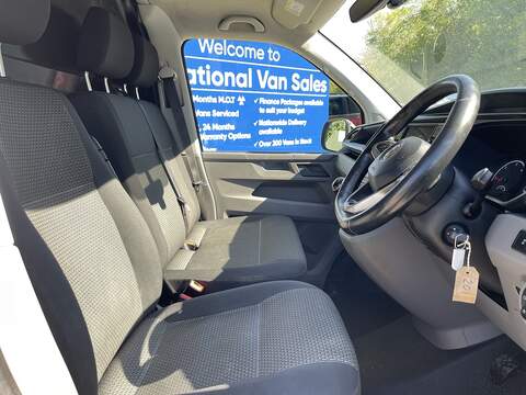Volkswagen Transporter 2.0 TDI T28 Highline FWD SWB Euro 6 (s/s) 5dr - U833