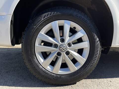 Volkswagen Transporter 2.0 TDI T28 Highline FWD SWB Euro 6 (s/s) 5dr - U833