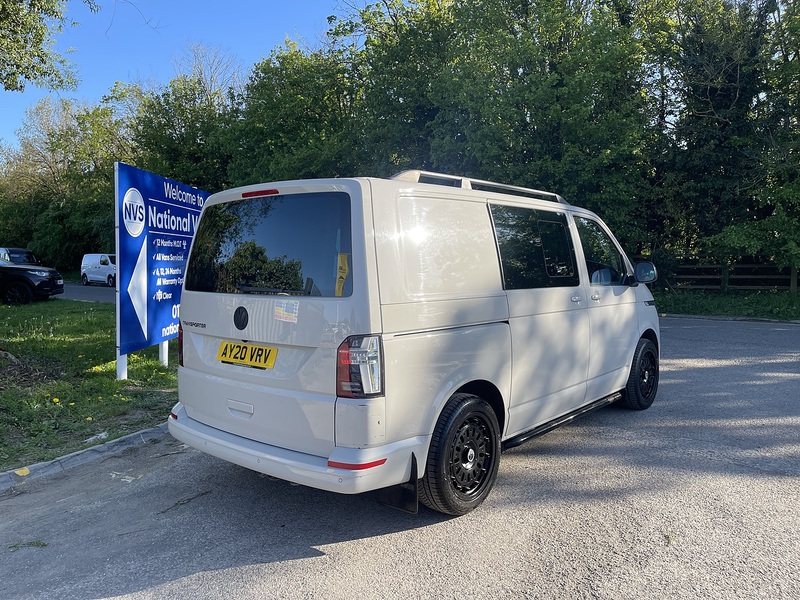 Volkswagen Transporter 2.0 TDI T32 Highline Kombi DSG FWD SWB Euro 6 (s/s) 5dr - U834