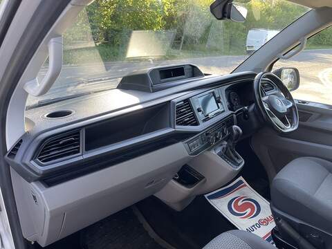 Volkswagen Transporter 2.0 TDI T32 Highline Kombi DSG FWD SWB Euro 6 (s/s) 5dr - U834