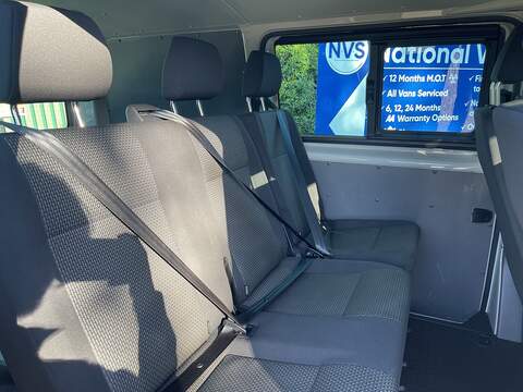 Volkswagen Transporter 2.0 TDI T32 Highline Kombi DSG FWD SWB Euro 6 (s/s) 5dr - U834
