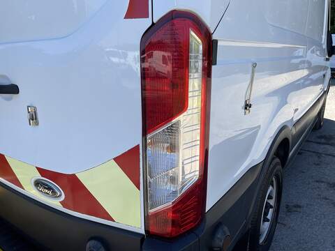 Ford Transit 2.0 350 EcoBlue FWD L2 H3 Euro 6 5dr - U835