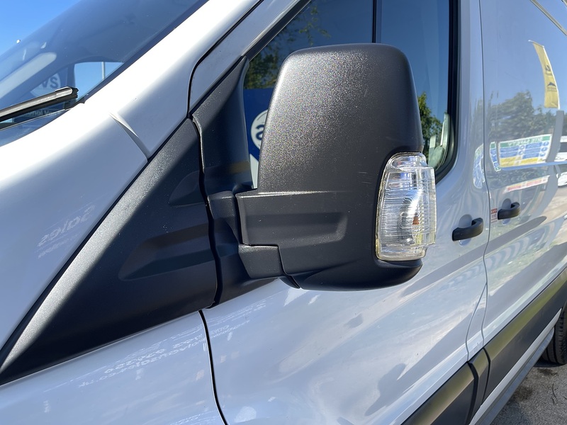 Ford Transit 2.0 350 EcoBlue FWD L2 H3 Euro 6 5dr - U837