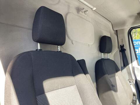 Ford Transit 2.0 350 EcoBlue FWD L2 H3 Euro 6 5dr - U837