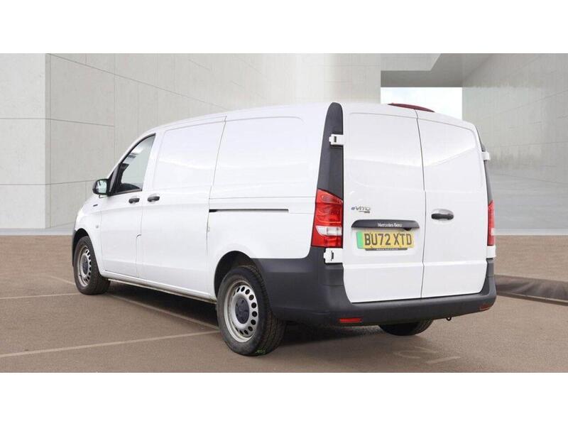 Mercedes-Benz eVito 116 e 66kWh Progressive Auto FWD L2 6dr (LWB) - U838
