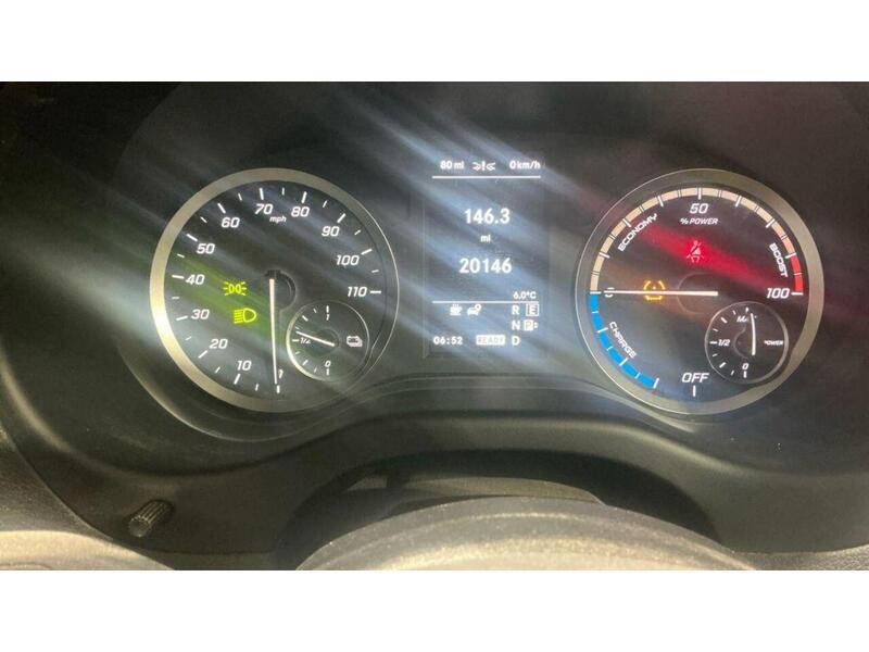 Mercedes-Benz eVito 116 e 66kWh Progressive Auto FWD L2 6dr (LWB) - U838