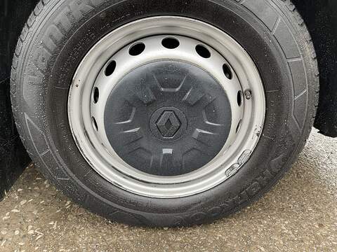 Renault Master 2.3 dCi ENERGY 35 Business LoLoader Luton 2dr Diesel Manual FWD LWB Euro 6 (s/s) (145 bhp) - U840