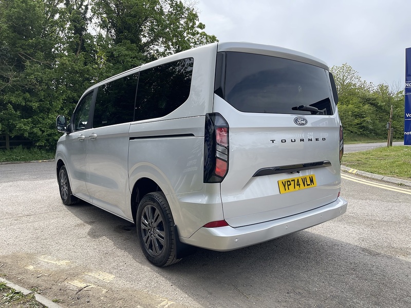 Ford Tourneo Custom 2.0 320 EcoBlue Titanium Luxe L1 Euro 6 (s/s) 5dr - U842