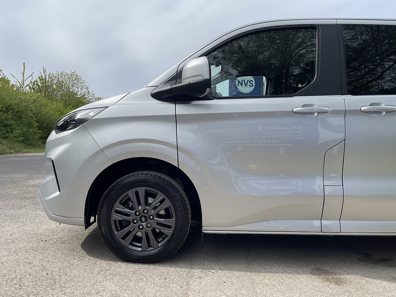 Ford Tourneo Custom 2.0 320 EcoBlue Titanium Luxe L1 Euro 6 (s/s) 5dr - U842