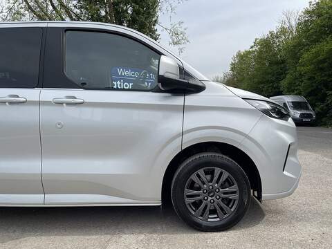 Ford Tourneo Custom 2.0 320 EcoBlue Titanium Luxe L1 Euro 6 (s/s) 5dr - U842