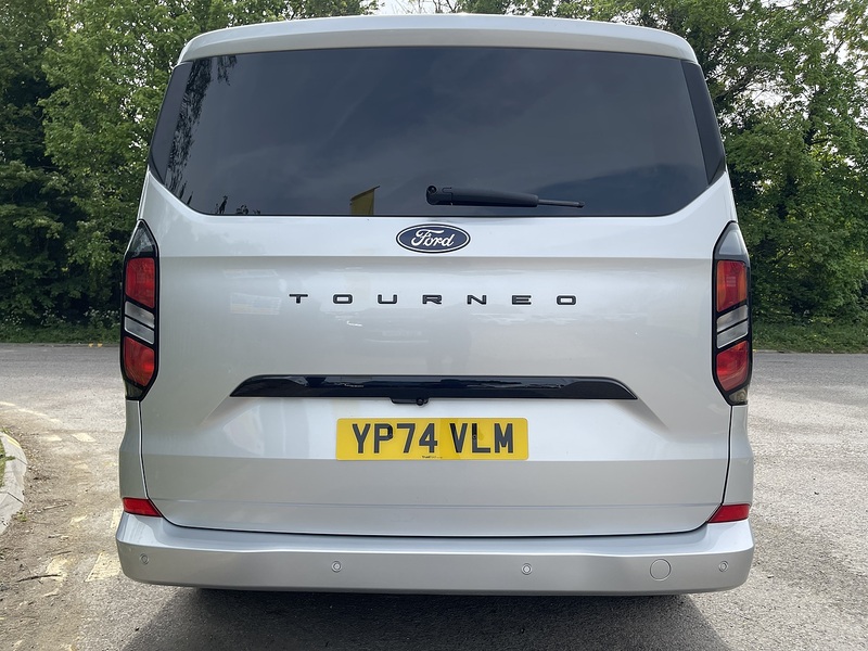 Ford Tourneo Custom 2.0 320 EcoBlue Titanium Luxe L1 Euro 6 (s/s) 5dr - U842