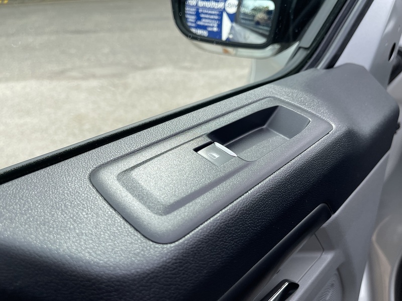 Ford Tourneo Custom 2.0 320 EcoBlue Titanium Luxe L1 Euro 6 (s/s) 5dr - U842