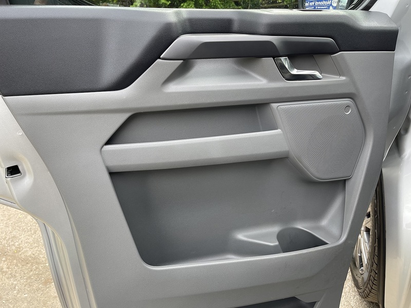 Ford Tourneo Custom 2.0 320 EcoBlue Titanium Luxe L1 Euro 6 (s/s) 5dr - U842