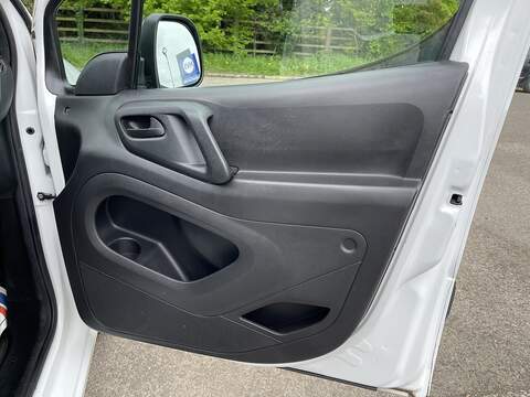 Peugeot Partner 1.6 BlueHDi 854 Professional L1 5dr - U844
