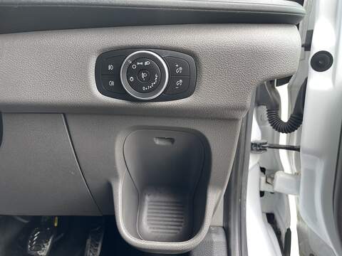 Ford Transit 2.0 350 EcoBlue Leader Crew Van Double Cab 6dr Diesel Manual RWD L3 H2 Euro 6 (s/s) (130 ps) - U845